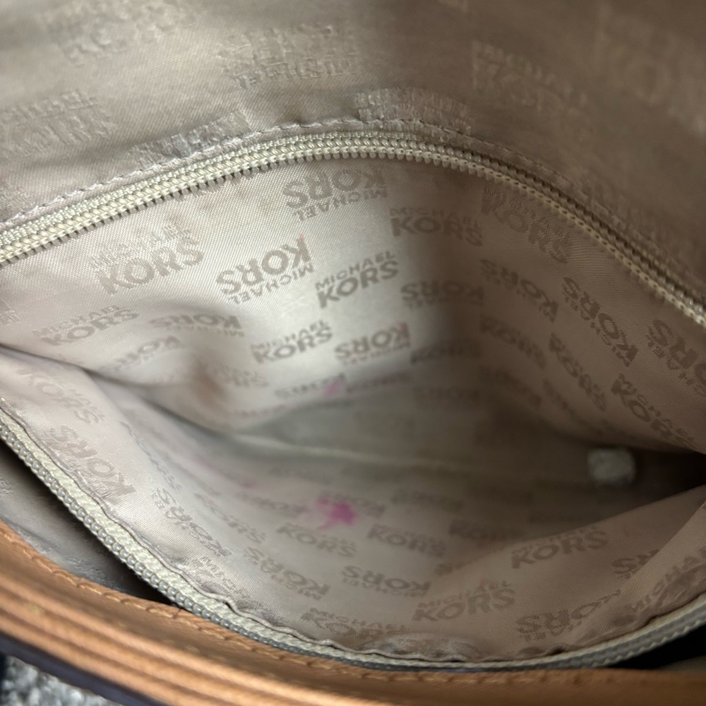 Michael Kors Bedford Brown Pebbled Leather Tassel Zipper Foldover Crossbody Bag - Picture 13 of 16